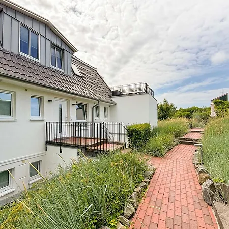 Apartment Blanker Hans 1 *